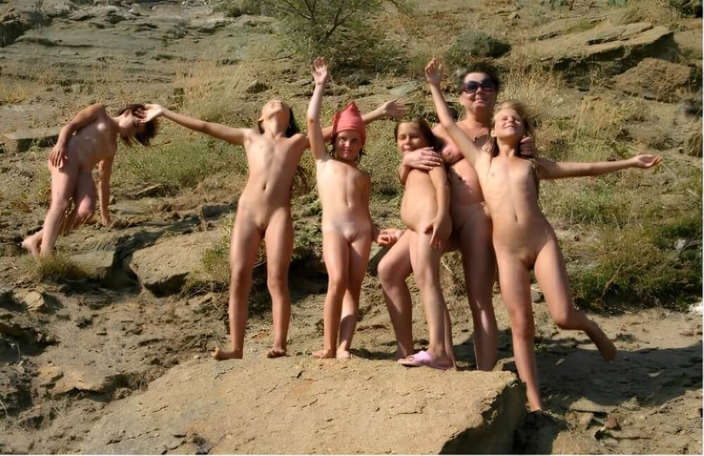 Nudism in a sunny day pics - Love for oneself and the environment are important values in naturism and nudism