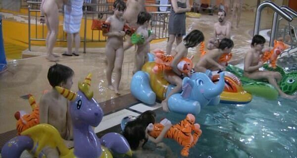 Indoor water runners 1 Full HD video - Public nudism