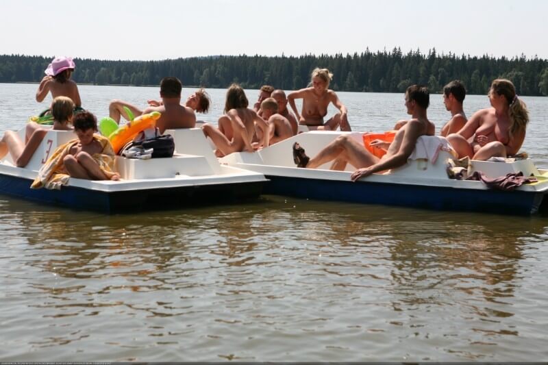 Naturis by LAKE FOREST FRIENDS - Nudity is a part of life without shame