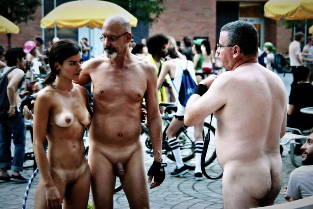 World Naked Bike Ride [WNBR] UK 2011 gallery - Nudism supports personal freedom and individuality
