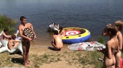 Nude and hot summer day video - Health is strengthened through naturism
