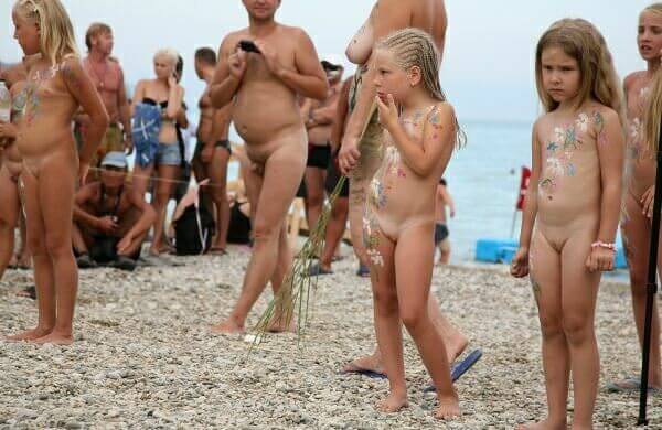 Nudism photo gallery # 1 - This movement helps people understand that the naked body is not an object for judgment or condemnation