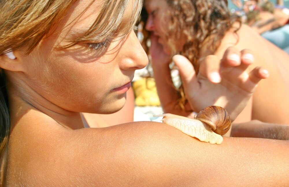 Ulitka Play On the Beach pics - What is naturist tourism