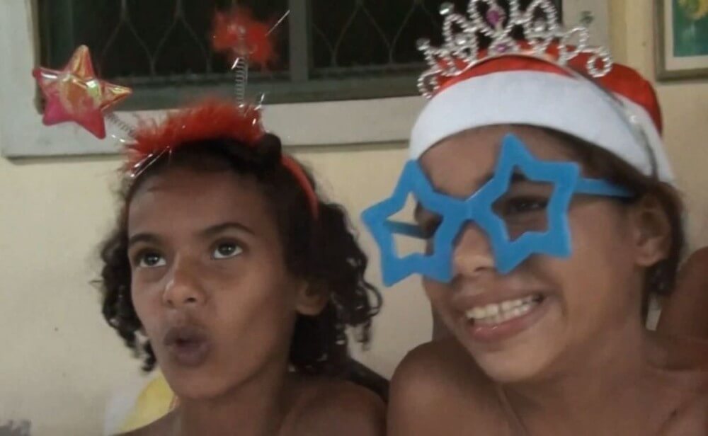 Brazilian Christmas Part 3 Full HD - Naturism helps overcome fears and insecurities