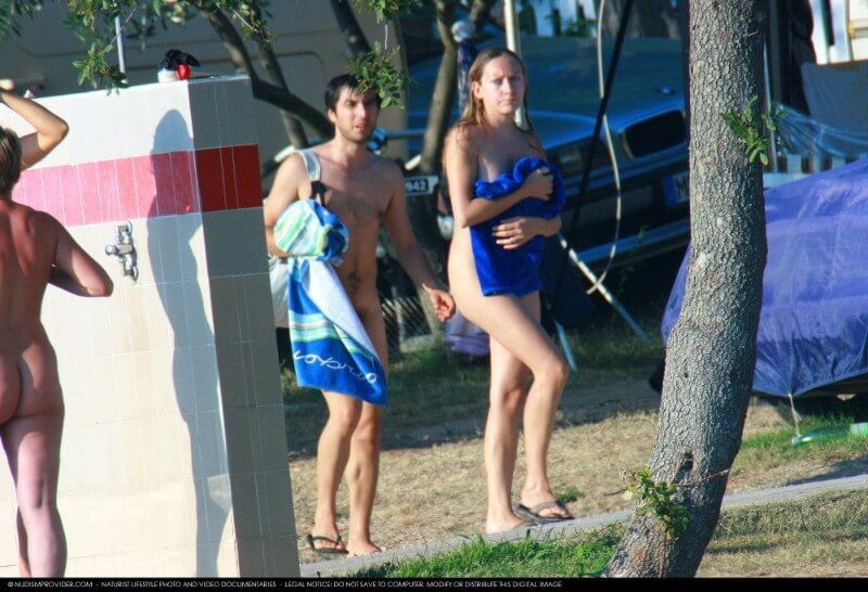 Naturism big photo gallery - A nudist values sincerity, honesty, and openness in relationships