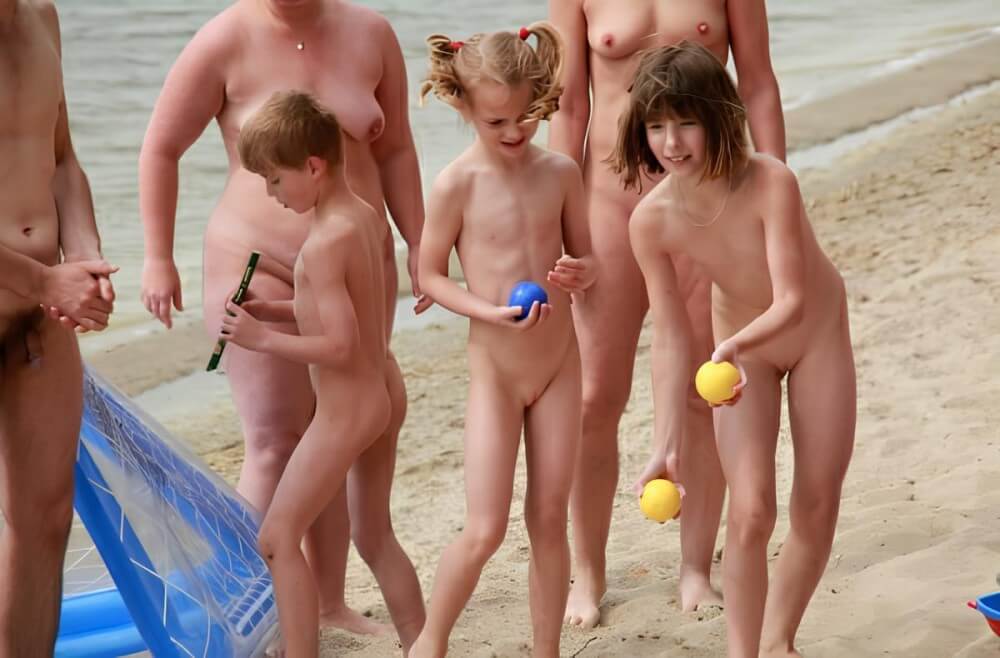 Lezero family games big gallery - Nudity is a part of life without shame or fear