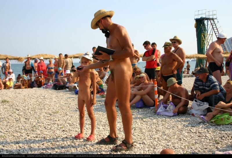 Naturist Pageant Line Up photos - Nudism helps overcome shyness and insecurities