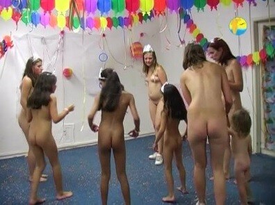 Naturist Freedom: Princess - In ancient times, sports were practiced in the nude