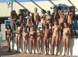 Junior Miss Pageant France video 2 - Wearing less clothing is fashionable