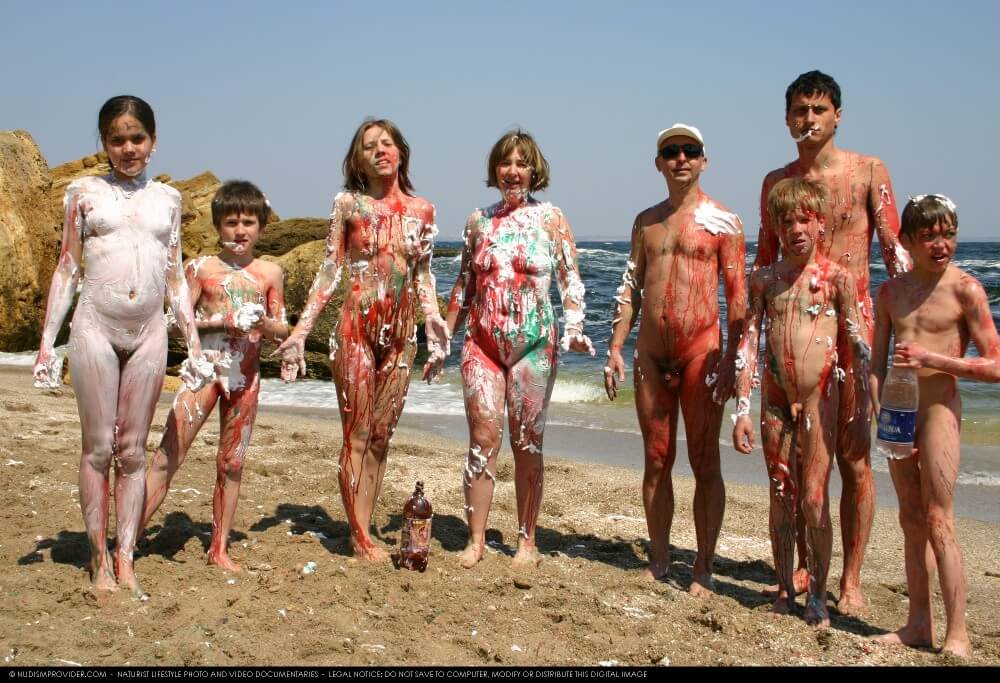 Naturism photo gallery # 58 - Happiness is achieved by embracing naturism and nudism in ones life