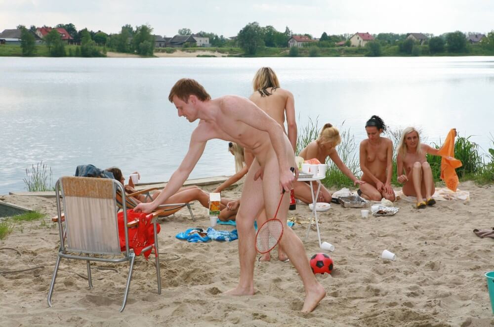 Lakeside Outdoor Activity photos - Ideological Supporters of the Movement