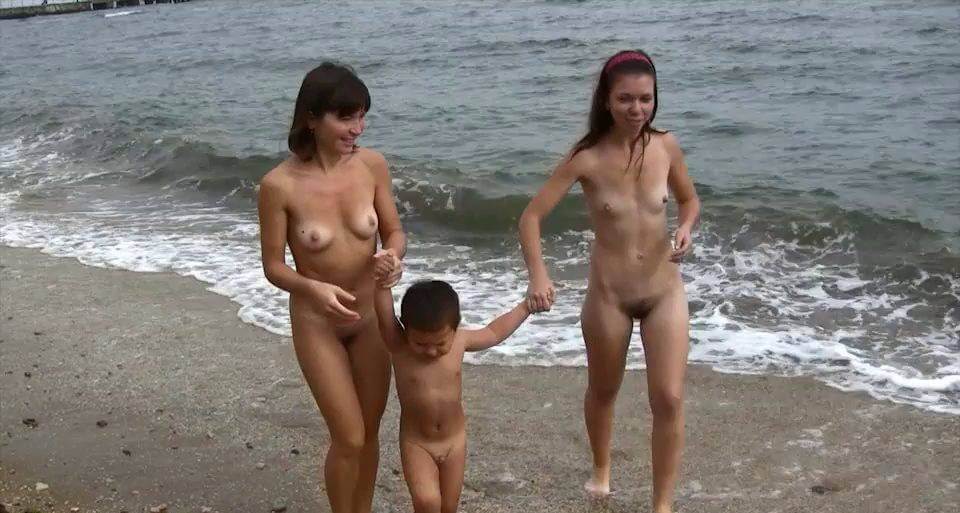 Land and Sea Naturism vol 1 - Naturism Is Not a Sect