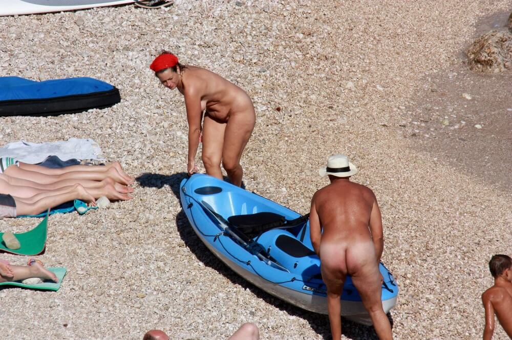 Get In Waters for Boating pics - Freedom from clothing is an integral part of naturism