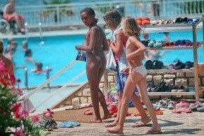 Water Locations Photo Set 13 - What did you know about nudism