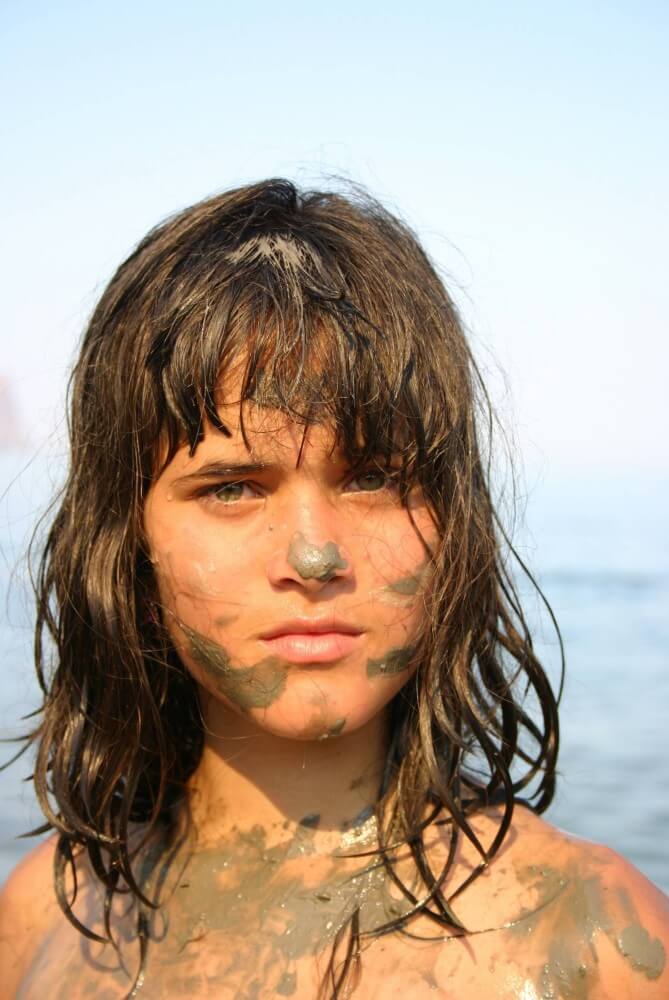 Courageous Naturist Girl pics - Overcoming insecurities is one of the goals of practicing nudism and naturism