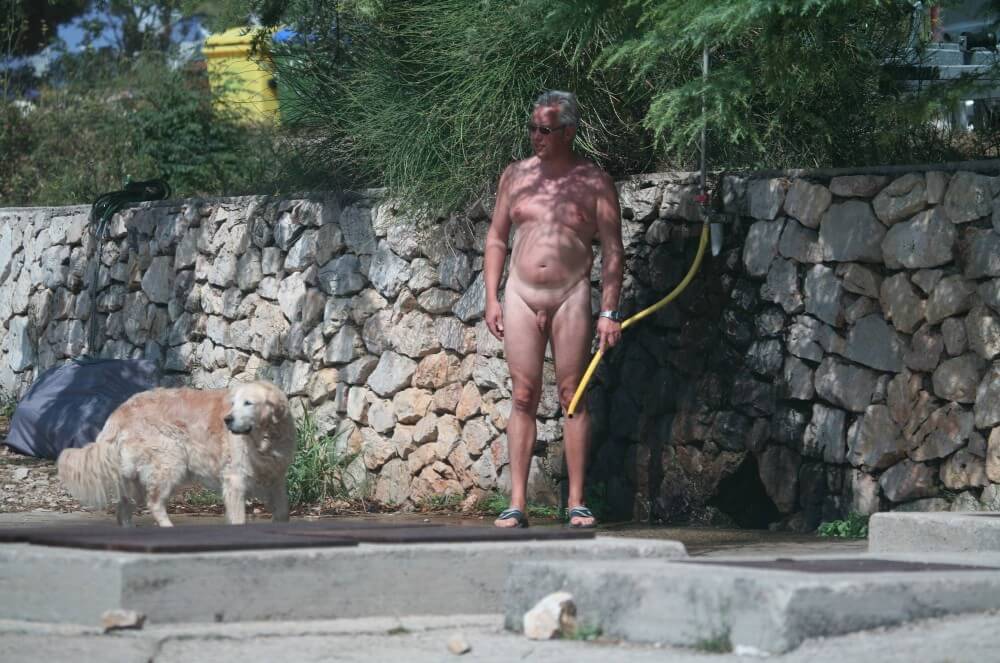 Shower-Wall Bath Parents pics - In nude recreation, harmony with nature and inner balance are important