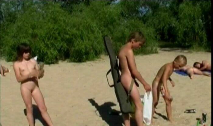 Enature video - Naked Shoot Out - A love for the sun and fresh air are important values for naturists