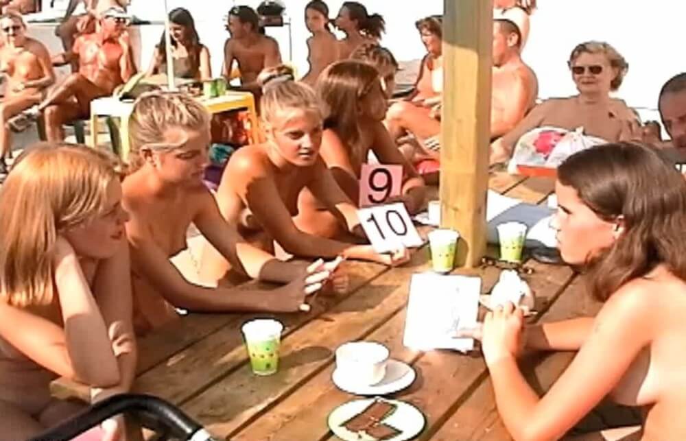 Miss Teen JR. Pageants # 18 video Sunat Natplus HD - Freedom and naturalness are important to naturists