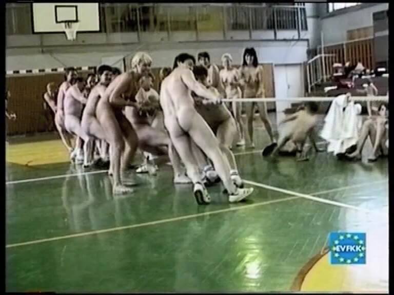 Helios Natura: Hip Hip Natura Eurovid FKK - Ordinary people as naturists