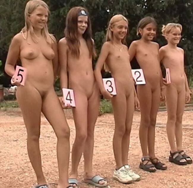 The White Castle Pageant Full HD video - In our home, we are all nudists